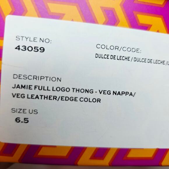 Tory Burch Jamie 6.5 Full Logo Thong Flip-flops Used few Times in Box. Classy - Picture 5 of 15